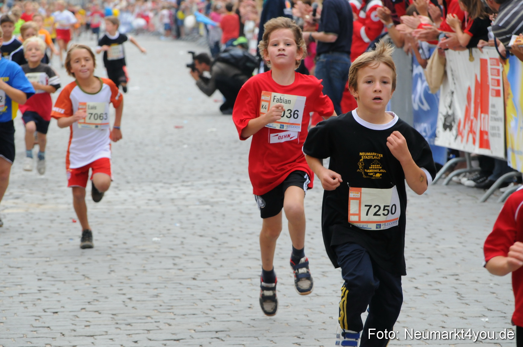 0067 Stadtlauf Neumarkt Bambinilaeufe 200909